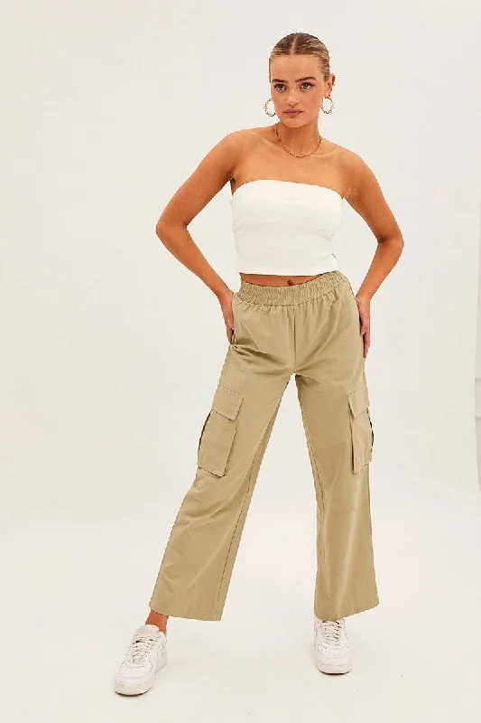 Trendy Women's Collection Green Elastic Waist High Rise Wide Leg Cargo Pants