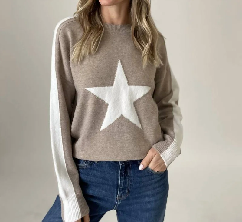 Trendy Styles Star Graphic Sweater In Latte/white