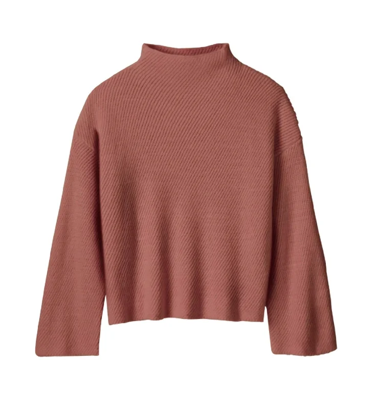 Affordable Online Boutiques Women's Earnest Sweater In Light Mahogany