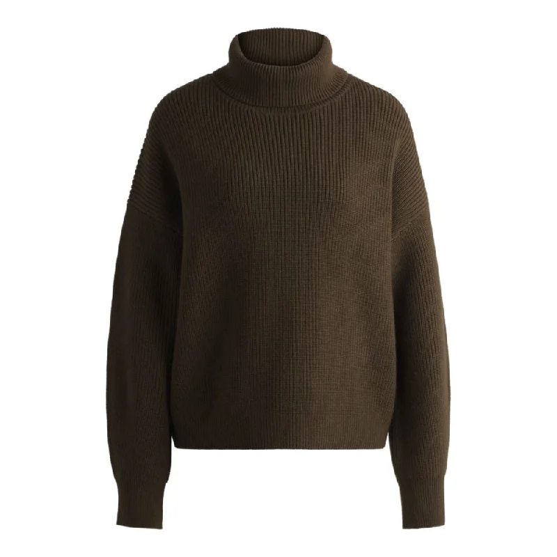 The Latest Fashion Trends Ribbed rollneck sweater in wool