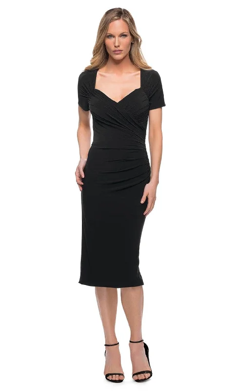 Exclusive Women's Fashion Collection La Femme - 29510 Ruched Knee-Length Dress