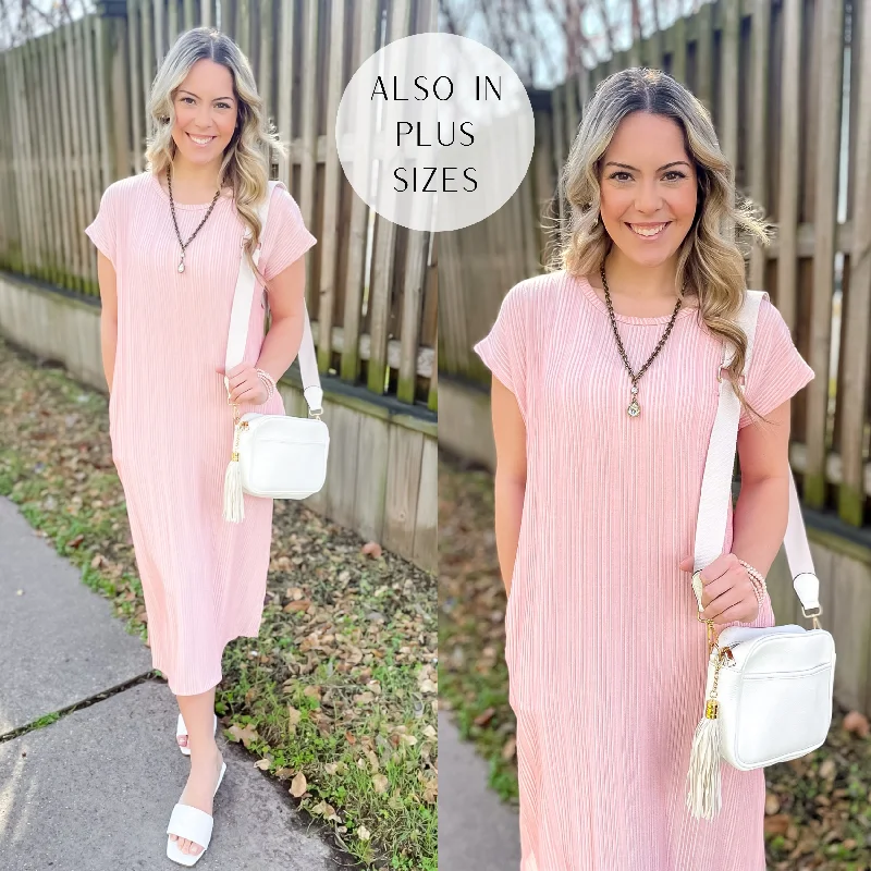 Chic Trend Collection The More You Know Short Sleeve Ribbed Midi Dress in Pink