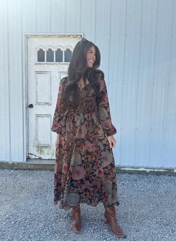 Fashion Forward Outfits Fall Blooms Maxi Dress