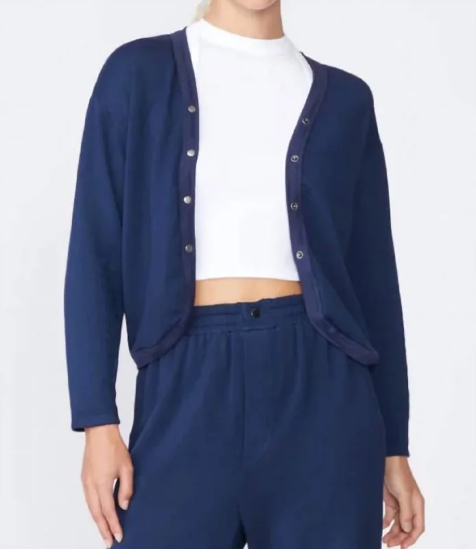 Trendy Women's Fashion Softest Fleece Cropped Cardigan In New Navy