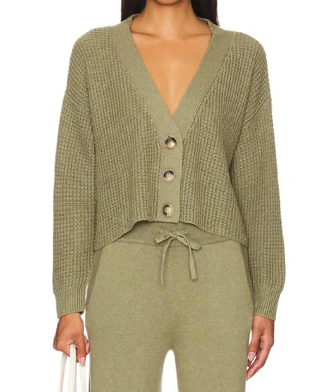 Women Wear Brands Cropped Sweater Cardigan In Moss