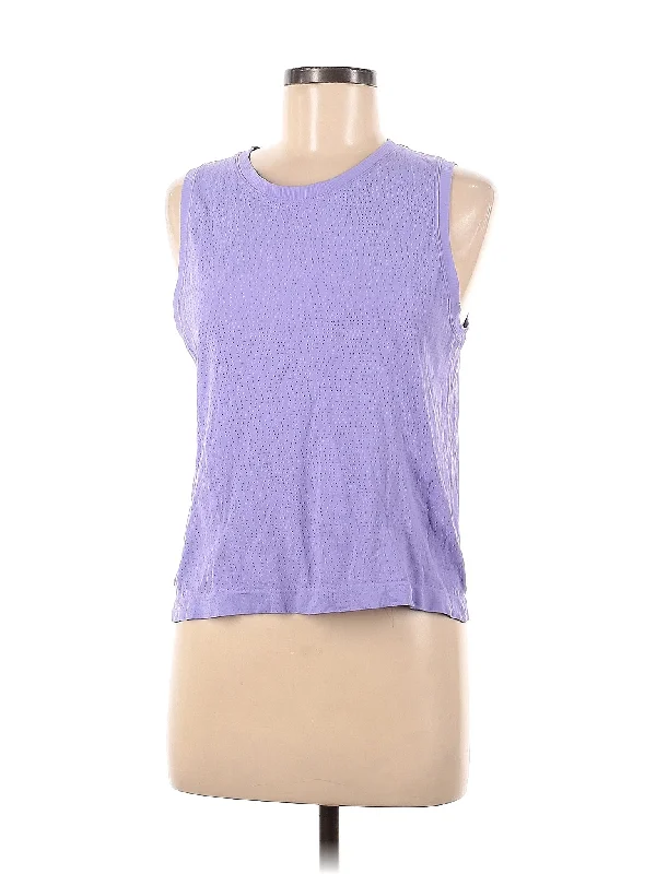 Chic Trends For The Fashion Savvy Sleeveless T Shirt