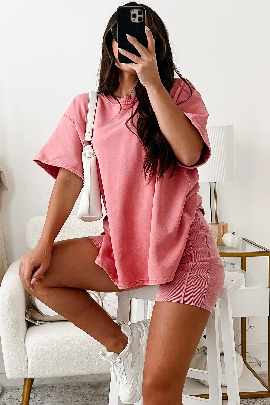 Bold Fashion Subtle Comfort Oversized T-Shirt (Pink)