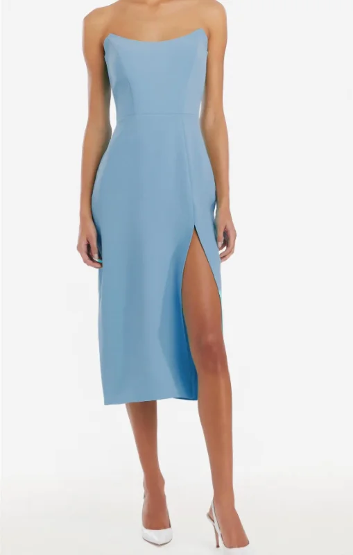 Ride The Style Wave Chamberlain Dress In Baby Blue