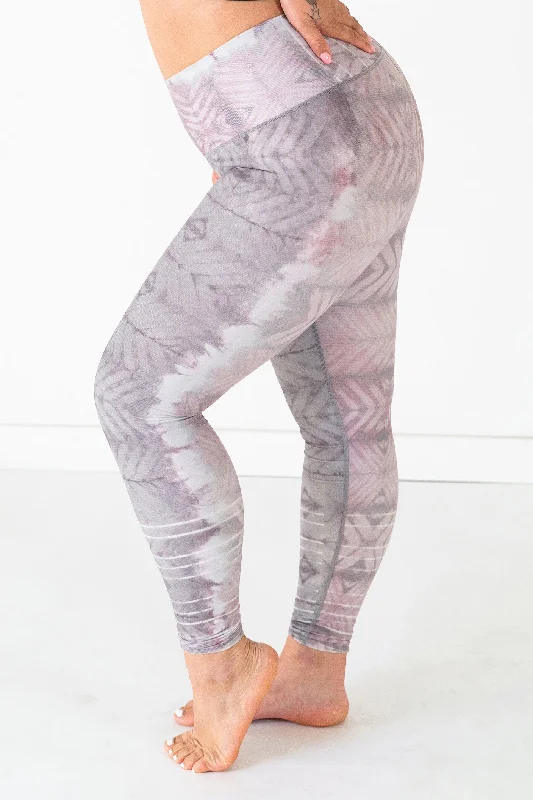 Embrace New Fashion Ashbury Legging | Amethyst